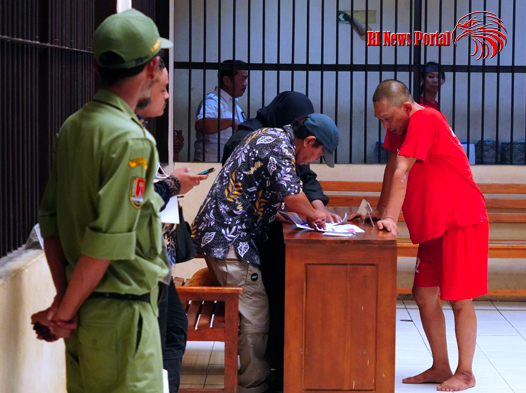 KPU dan Dit Tahti Polda Jateng Gelar Pungut Suara Pilkada Bagi Tahanan di Rutan Mapolda