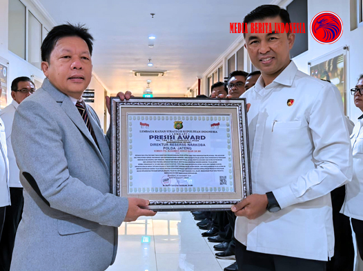 Kesuksesan Dit Narkoba Polda Jateng dalam Pengungkapan Narkoba Diganjar Presisi Award oleh Lemkapi