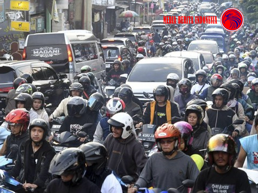 Pengamat Sebut Aturan Batas Usia Kendaraan Sulit Diterapkan di Jakarta