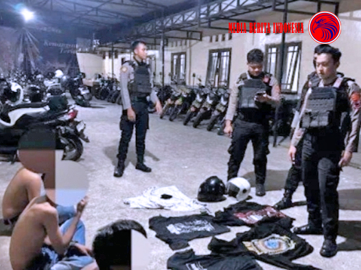 Polres Boyolali Amankan 23 Botol Miras Berikut Penjualnya