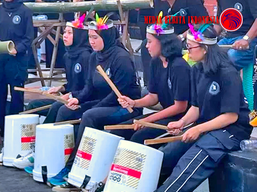 Barbeka Konser Musik Memakai Barang Bekas di CFD Wonogiri