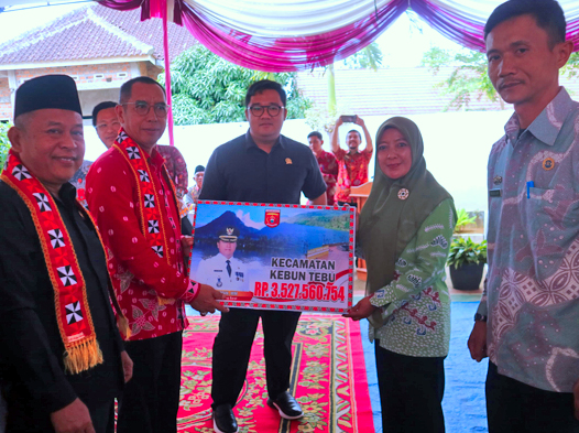 Ismet Inoni Memimpin Berjalannya Musyawarah Perencanaan Pembangunan di Kecamatan Kebun Tebu