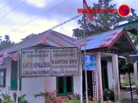 Kepala Desa Lobu Layan Sigordang Kecamatan Angkola Barat Memilih Bungkam