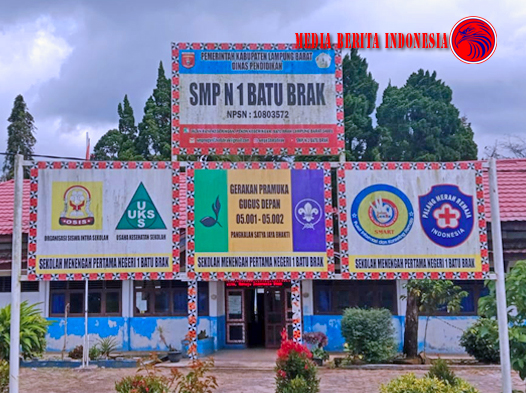 Kepala Sekolah SMP Negri 1 Batu Brak Alergi Terhadap Wartawan