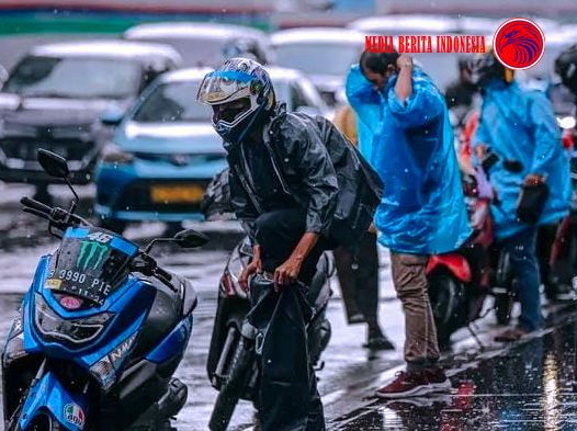 Menurut BMKG Ingatkan Jawa Barat Potensi Hujan