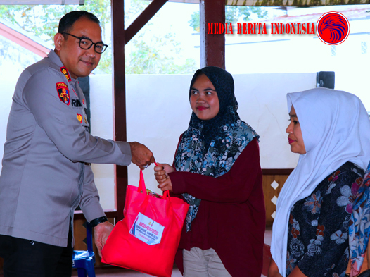 Polres Lampung Barat Gelar Bakti Sosial Bersama Mahasiswa
