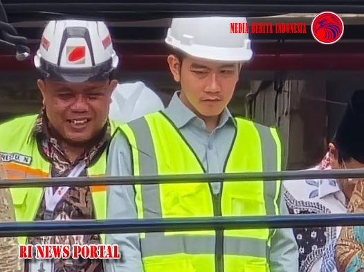 Gibran Meninjau Renovasi Pasar Terban