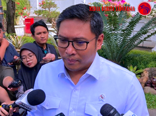 Produksi Beras Indonesia hingga April Surplus 3 Ton