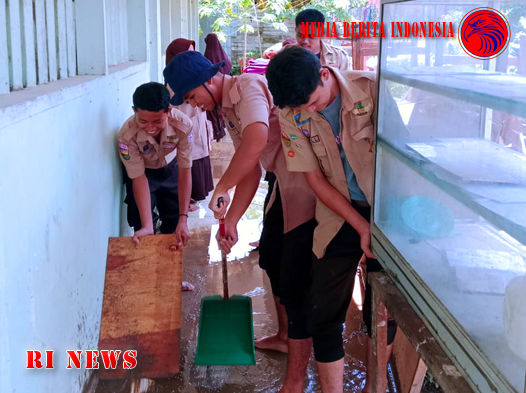 SMK Negeri 1 Padangsidimpuan dan Siswa -Siswi Berikan Bantuan Sembako dan Berupa Santunan