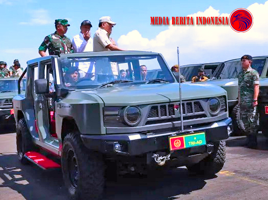Unit Mobil Ransus Maung Diserahkan kepada TNI-Polri Untuk Operasional