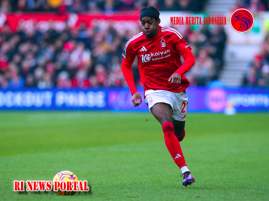 Anthony Elanga Membawa Forest Unggul 1-0 atas Manchester United