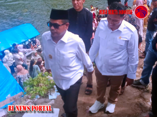 ' Kerumah Mande Rubiah Lunang Risnaldi Wabup Pesisir Selatan Peoritas Utama Cagar Budaya dan Parawisata
