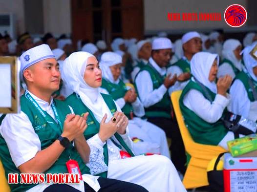 Pemberangkatan Calon Jamaah Haji Kabupaten Labuhanbatu Utara Tahun 1446 H