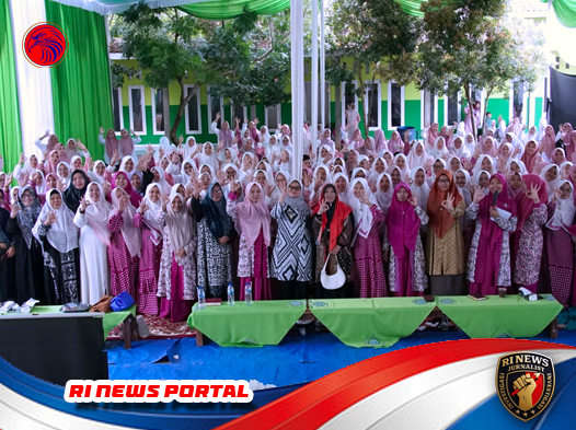 Bupati Ela Siti Nuryamah Tegaskan Peran Santri dalam Kepemimpinan Masa Depan