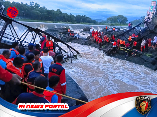 Jembatan Runtuh di Maharashtra