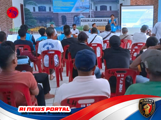 Sosialisasi Bahaya Ketenagalistrikan di Kebun Labuhan Haji