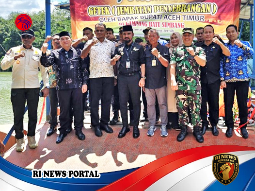Bupati Aceh Timur Resmikan Getek Penghubung Gampong