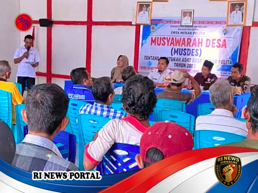 Musyawarah Desa Mekar Pelita Bahas Peraturan Adat