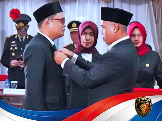 Pelantikan Andhika Permana sebagai Anggota DPRD Pontianak PAW