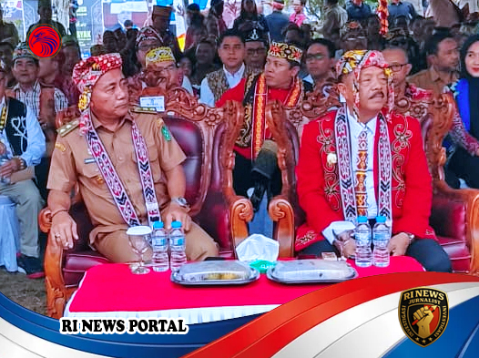Pelestarian Adat dan Budaya Dayak Melalui Gawai Nosu Minu Podi XXI di Sanggau
