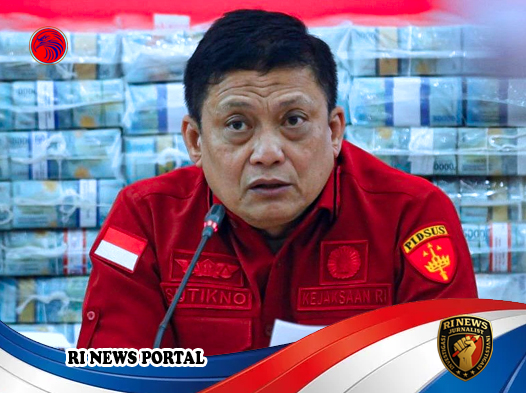 Pelimpahan Lima Tersangka Kasus Suap Putusan Lepas dan Perintangan Penanganan Korupsi CPO ke Kejari Jakarta Pusat