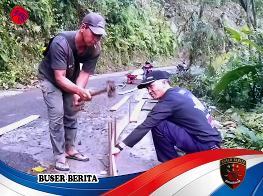 Gotong Royong Masyarakat Sukarame