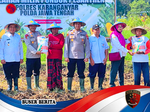 Polres Karanganyar Tanam Jagung di Lahan Pesantren