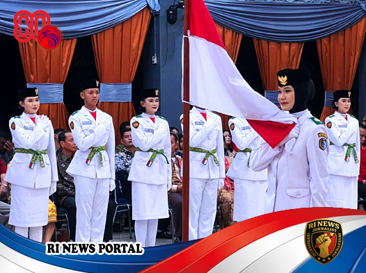 Sintang Resmi Kukuhkan 45 Anggota Paskibraka Kabupaten