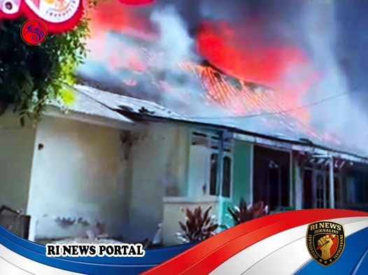 Kebakaran Hebat Melanda Asrama Polri di Cilenggang