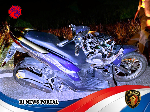Pemotor Tewas Tabrak Truk Mogok