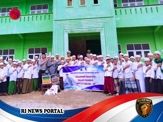 Polantas Madina Sambangi Santri Musthafawiyah