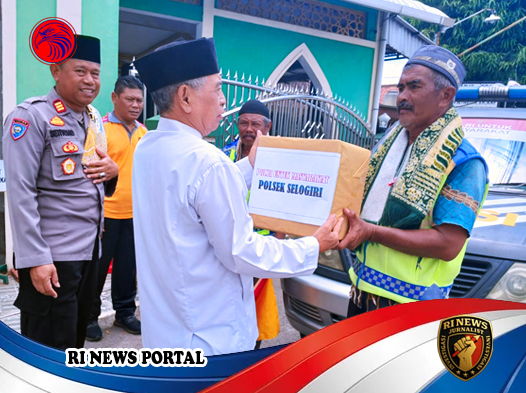Polres Wonogiri Tunjukkan Kepedulian melalui Jumat Berkah di Selogiri