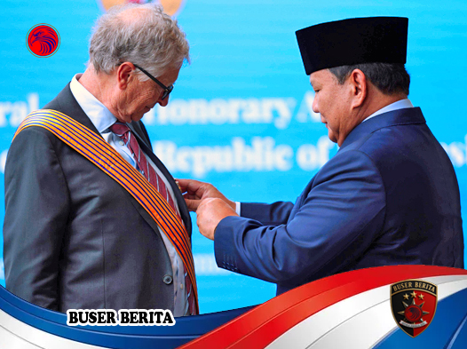 Prabowo Anugerahi Bintang Jasa Utama kepada Bill Gates