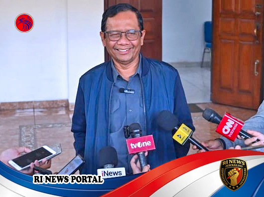 Mahfud MD Siap Hadapi KPK Terkait Dugaan Korupsi Proyek Kereta Cepat Whoosh