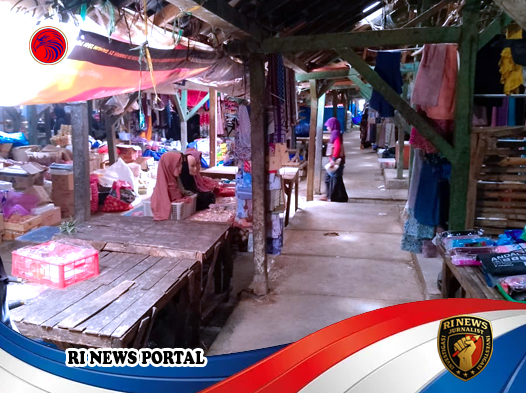 Aplikasi Belanja Online Bikin Pasar Jatisrono dan Slogohimo Lengang