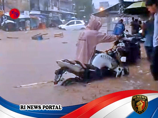 Banjir Bandang Melumpuhkan Bumiayu