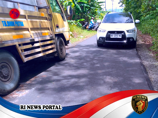 Jalan Penghubung Dua Kecamatan di Wonogiri Hanya Beraspal 3 Meter