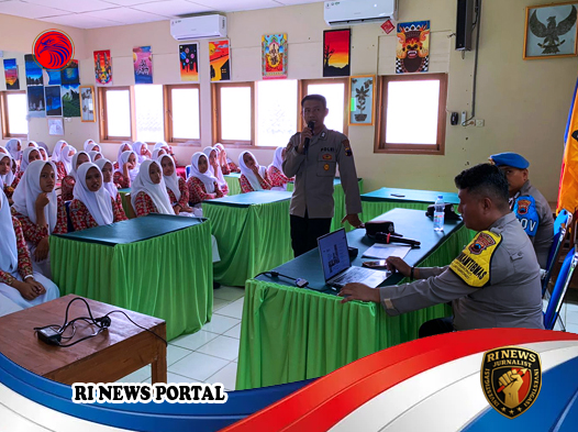Polsek Jatisrono Gencarkan Sosialisasi Penerimaan Siswa Baru SMA Kemala Taruna Bhayangkari Bogor bagi Pelajar Kelas IX