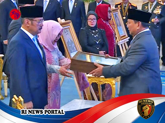 Prabowo Subianto Anugerahi Gelar Pahlawan Nasional kepada Soeharto