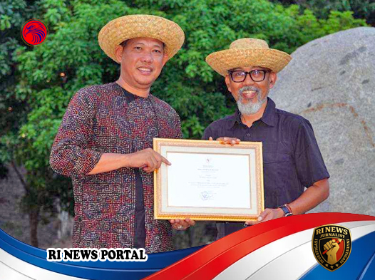 Simbol Integrasi Budaya dan Modernitas di Uluan Nughik