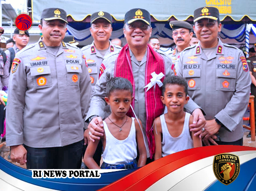 Wakapolri Resmikan Sumur Bor dan MCK