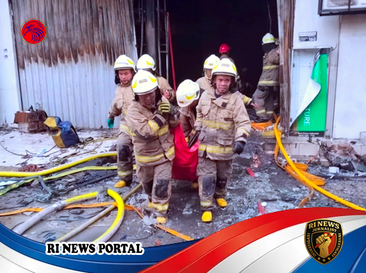 Evakuasi 22 Jenazah Korban Kebakaran Gedung Terra Drone