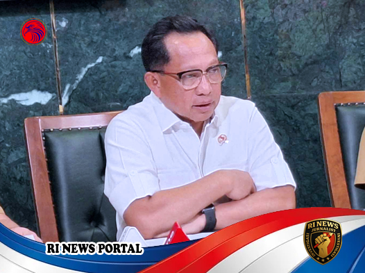 Mendagri Berhentikan Sementara Bupati Aceh Selatan Tiga Bulan akibat Umrah Tanpa Izin saat Bencana Banjir Melanda