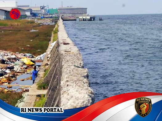 Peninjauan Gubernur Pramono Anung terhadap Kebocoran Tanggul Laut Muara Baru