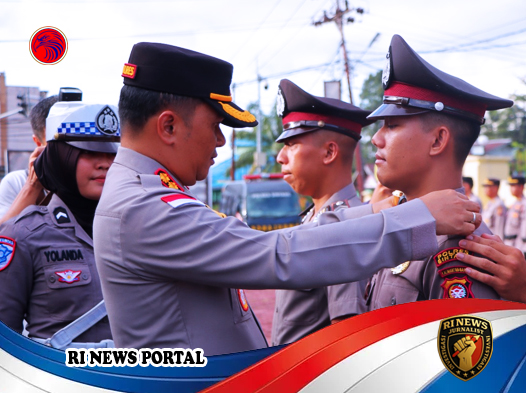 Kenaikan Pangkat 53 Personel di Satuan Kepolisian Resor Sintang