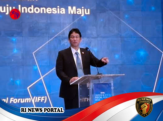 Memanas di Tepi Jurang