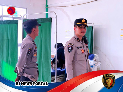 Respons Cepat Pamapta Polres Melawi Selamatkan Korban Kecelakaan di Desa Labang