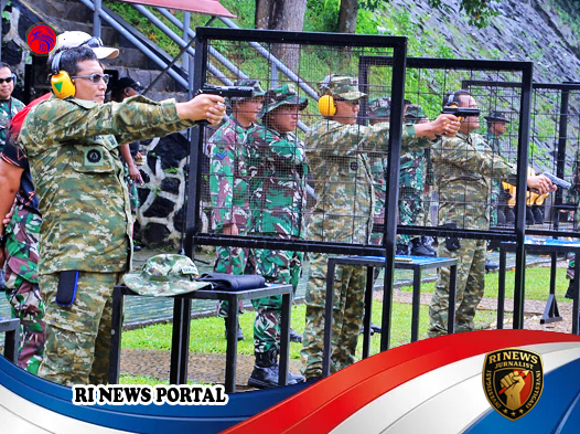 Dansat TNI AL Asah Kemampuan Tembak di Lapangan Jusman Puger Cilandak
