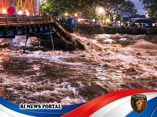 Debit Sungai Kaligung Melonjak