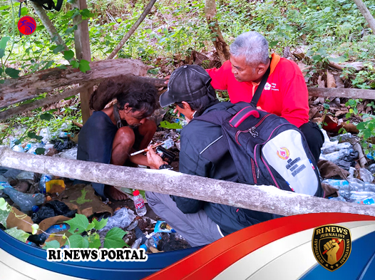 Forum Kesehatan Jiwa (Keswa) Desa Gunungsari Evakuasi ODGJ yang Tinggal di Gubuk Lereng Gunung Selama Empat Tahun